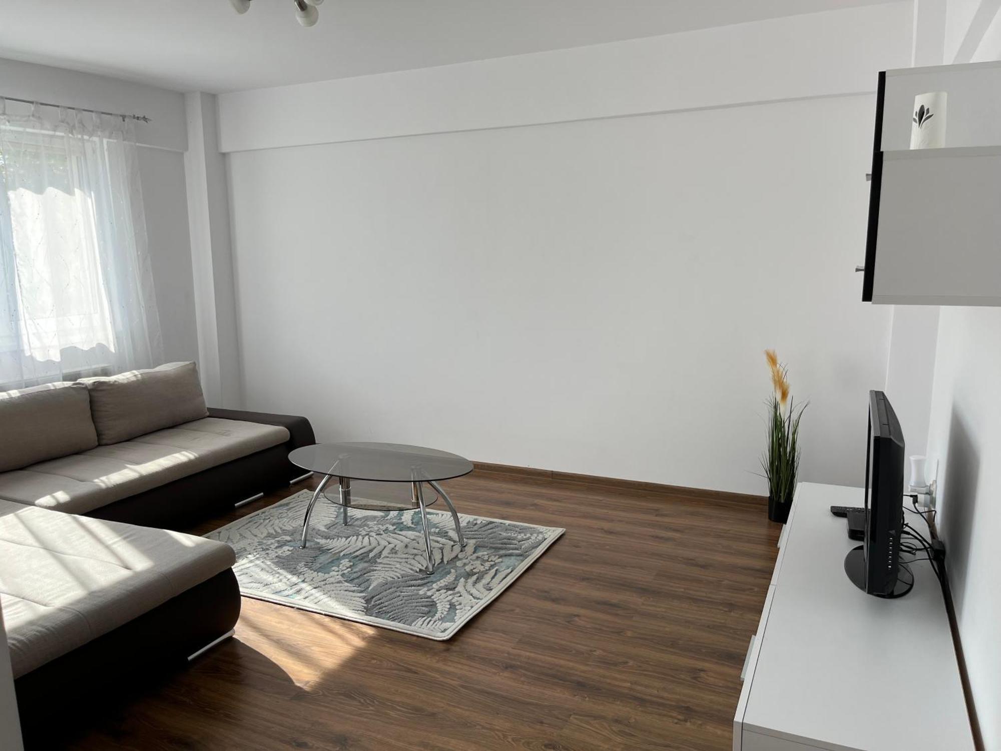 Green Apartaments Zarnesti Exterior foto